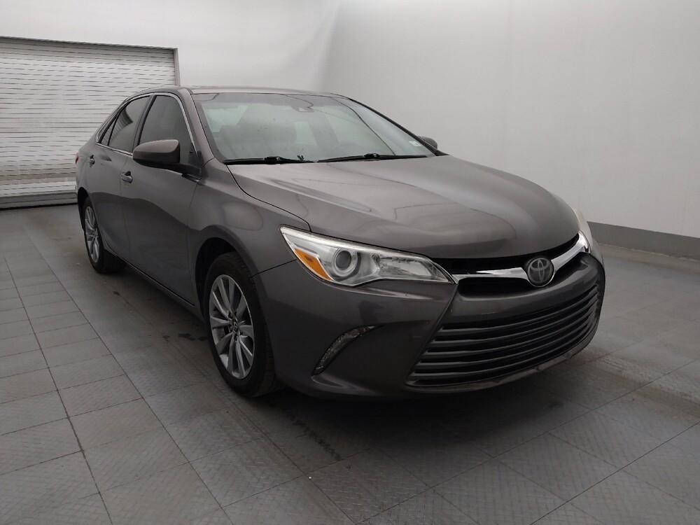 2017 Toyota Camry in Fort Myers, FL 33907 - 18112339 13