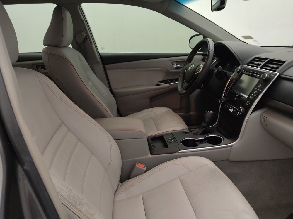 2017 Toyota Camry in Fort Myers, FL 33907 - 18112339 21