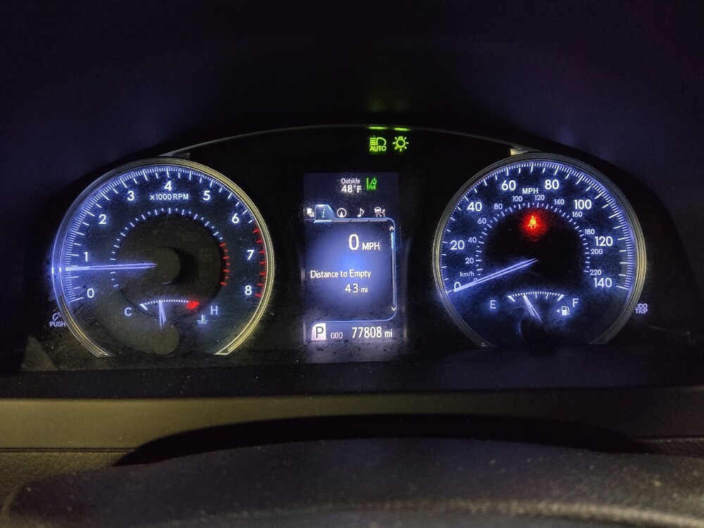 2017 Toyota Camry in Fort Myers, FL 33907 - 18112339 23