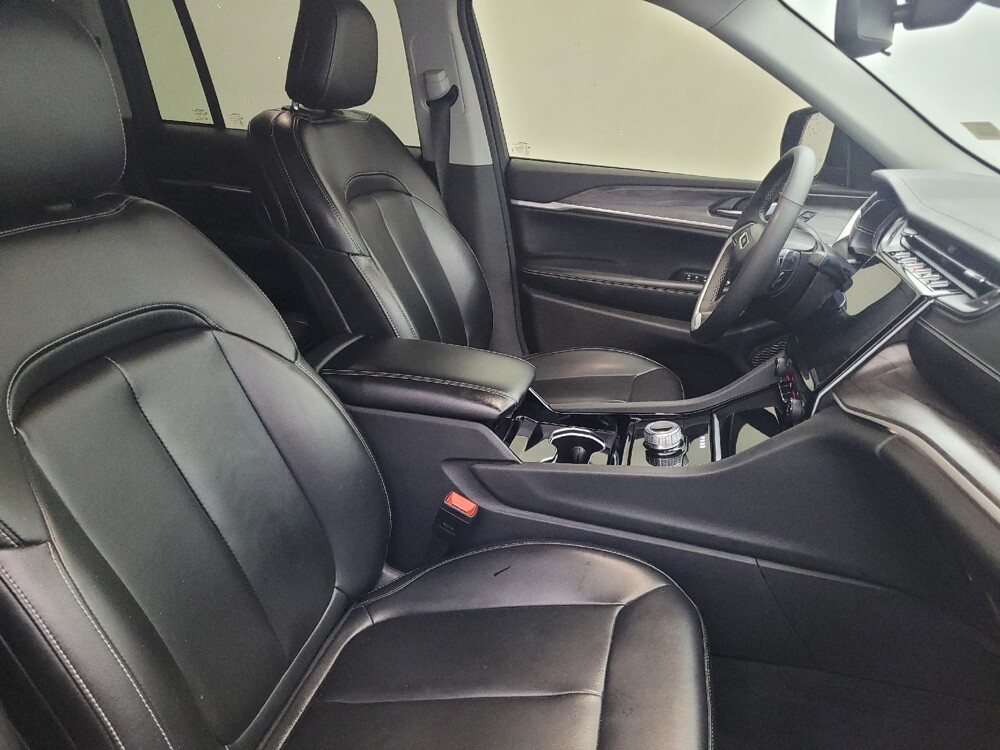 2023 Jeep Grand Cherokee in Bradenton, FL 34207 - 18112340 21