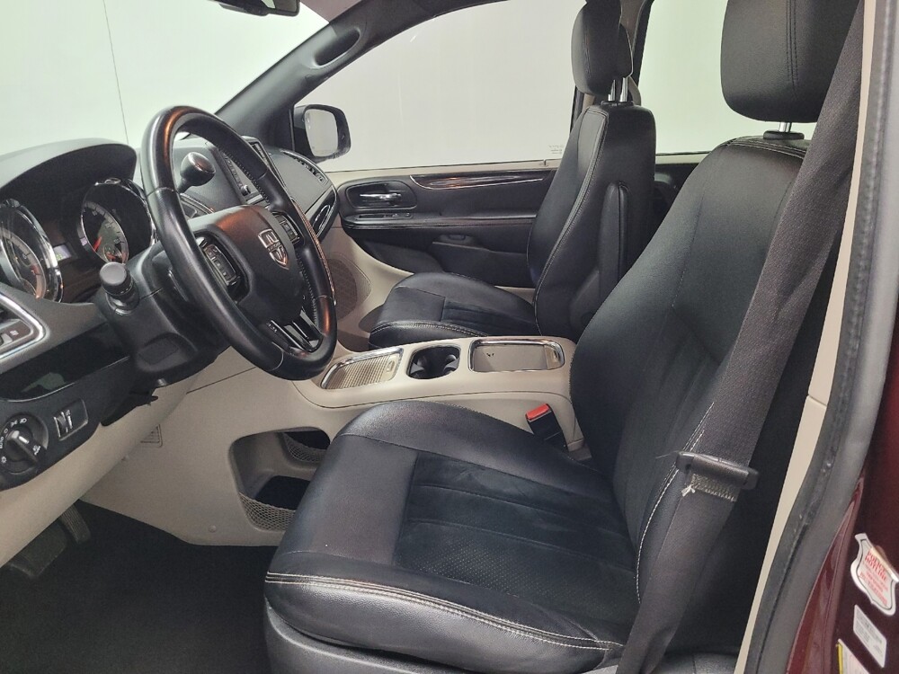 2018 Dodge Grand Caravan in Las Vegas, NV 89102 - 18112348 17