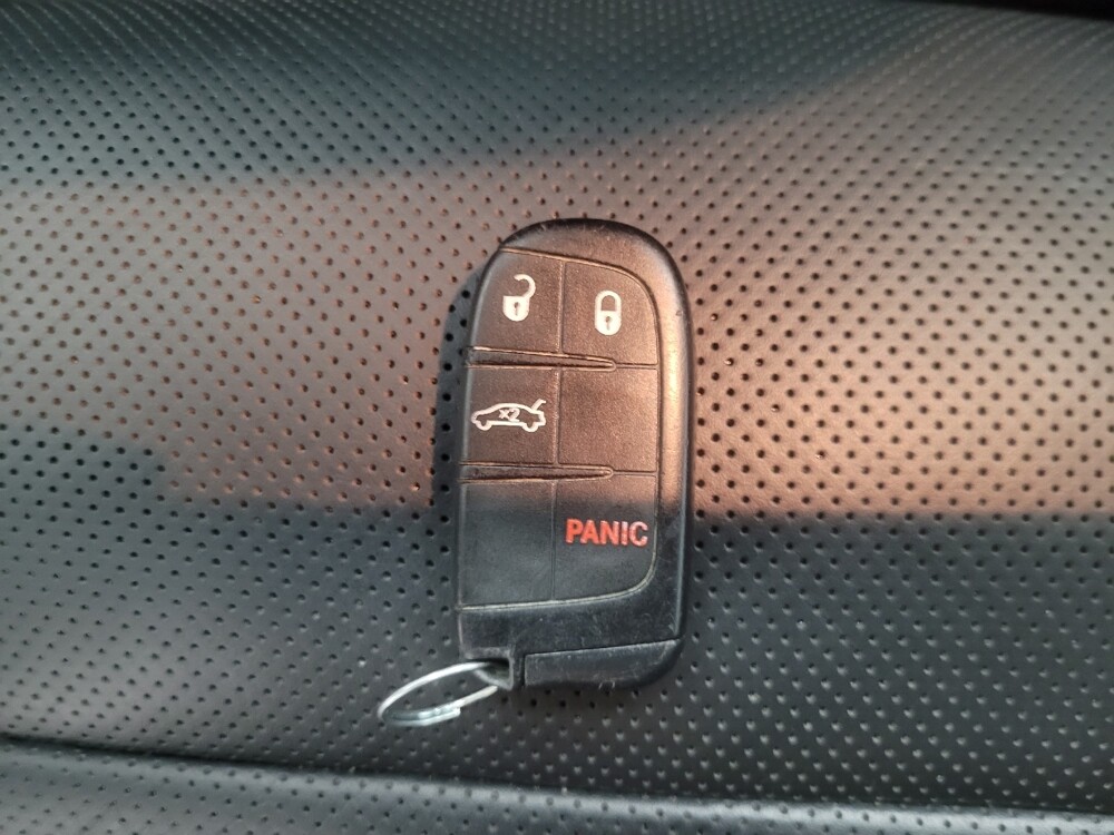 2015 Dodge Challenger in Las Vegas, NV 89104 - 18112350 32