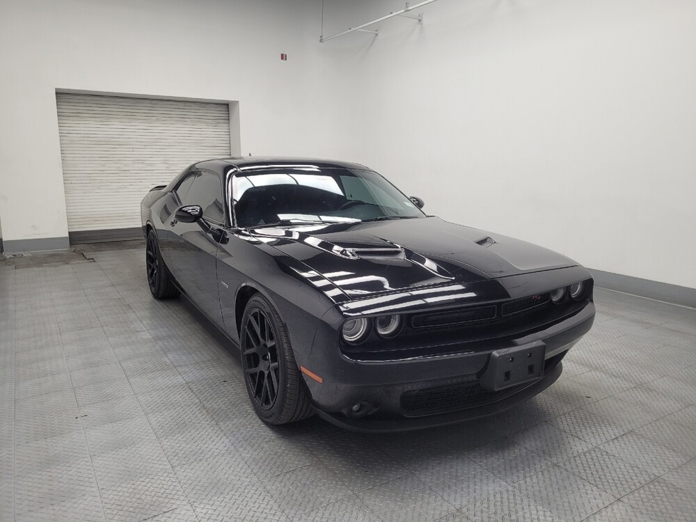 2015 Dodge Challenger in Las Vegas, NV 89104 - 18112350 13