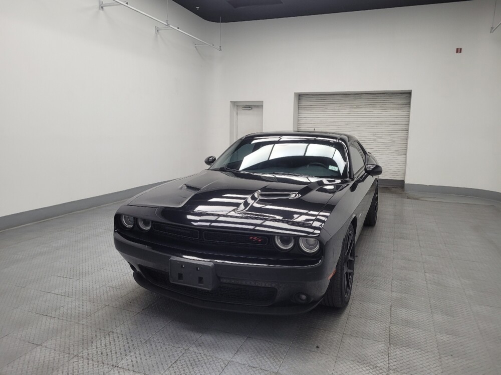 2015 Dodge Challenger in Las Vegas, NV 89104 - 18112350 15