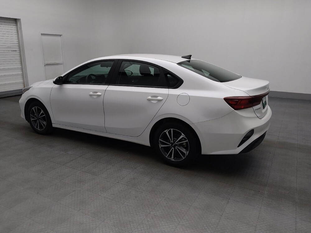 2024 Kia Forte in Macon, GA 31210 - 18112354 3