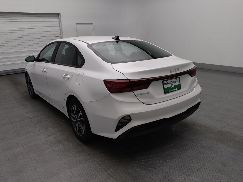 2024 Kia Forte in Macon, GA 31210 - 18112354 5