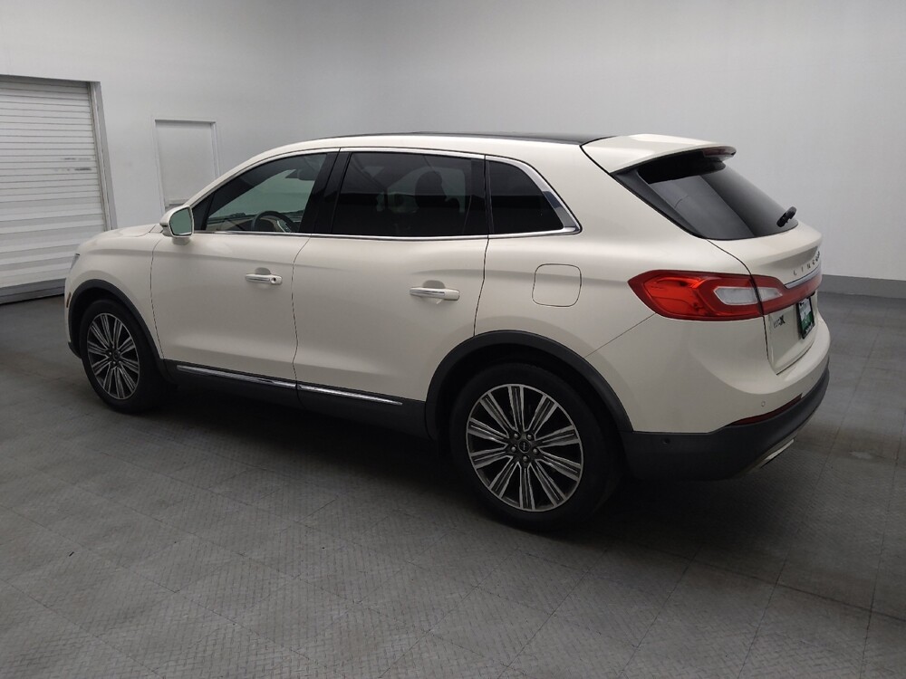2016 Lincoln MKX in Hialeah, FL 33014 - 18112368 3