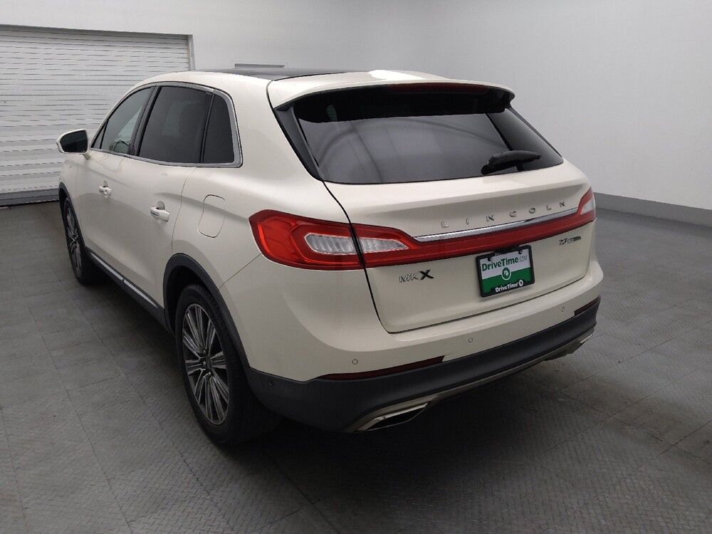 2016 Lincoln MKX in Hialeah, FL 33014 - 18112368 5