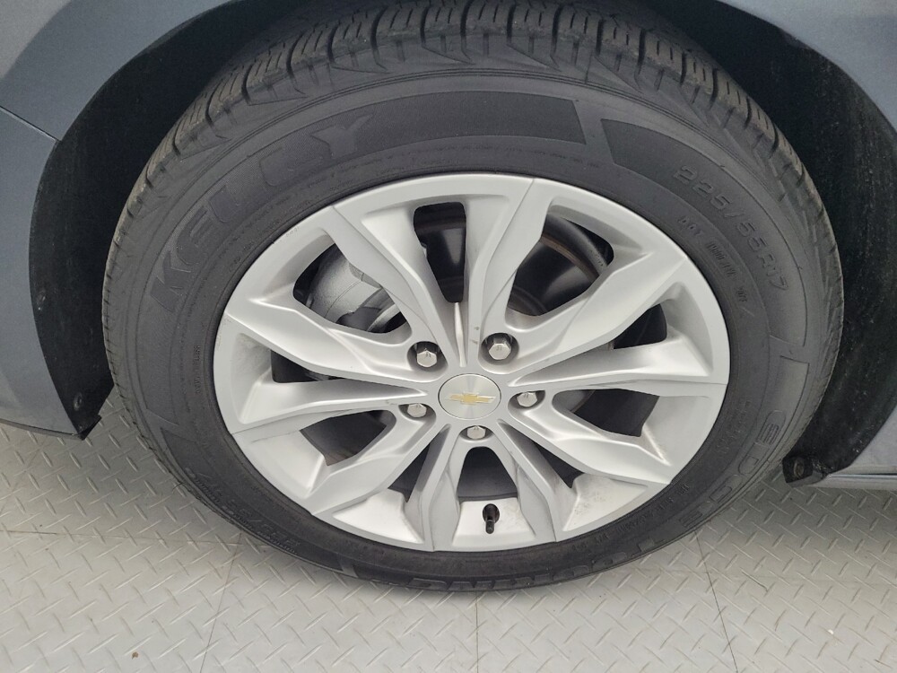 2020 Chevrolet Malibu in Salem, VA 24153 - 18112383 31