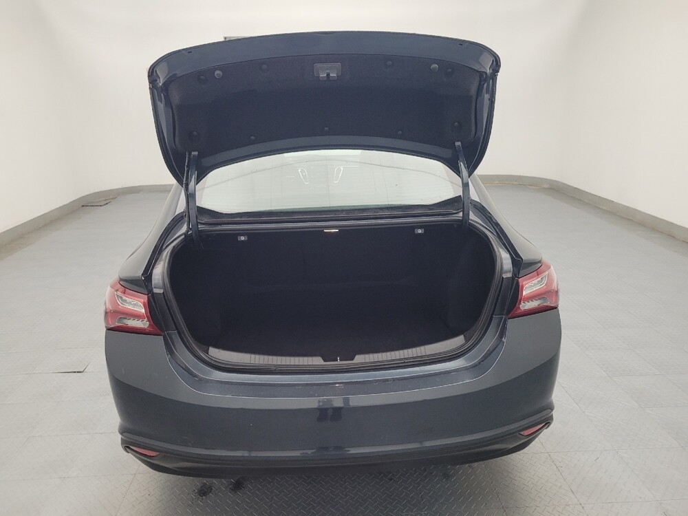 2020 Chevrolet Malibu in Salem, VA 24153 - 18112383 29