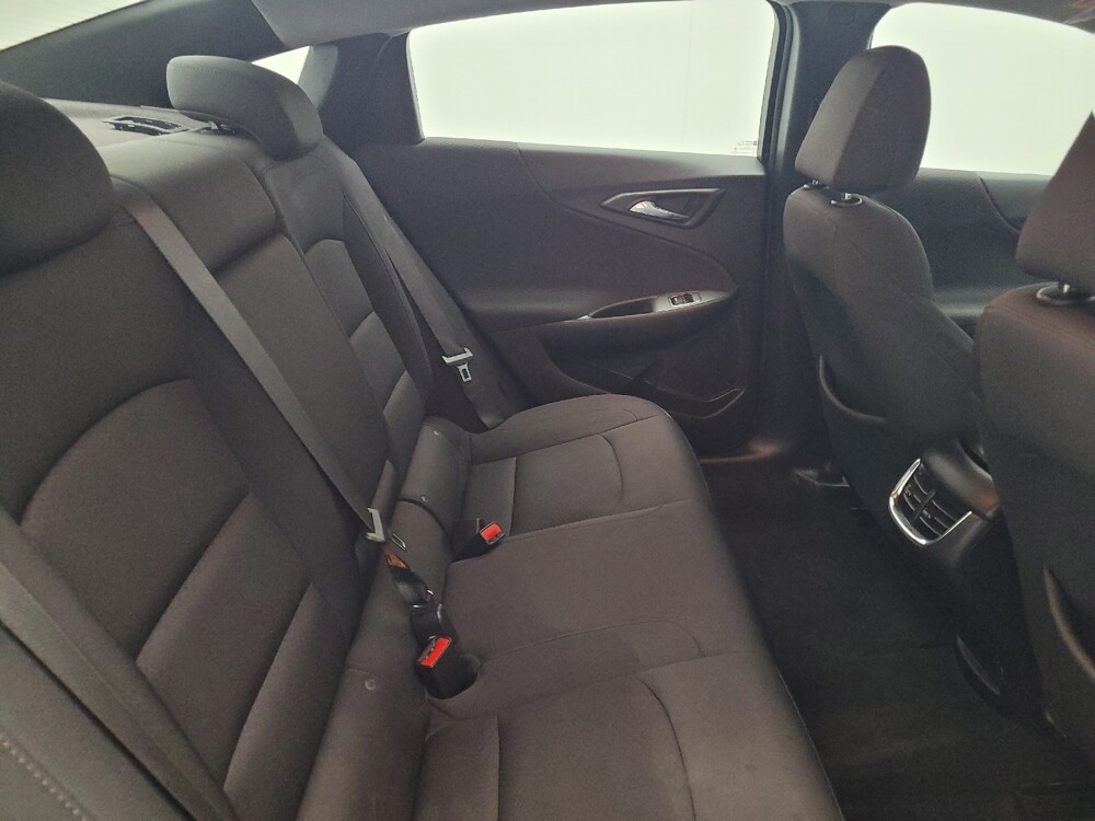 2020 Chevrolet Malibu in Salem, VA 24153 - 18112383 19