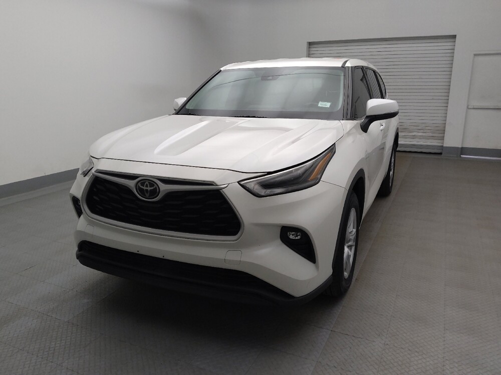 2021 Toyota Highlander in Lakewood, CO 80215 - 18112386 15