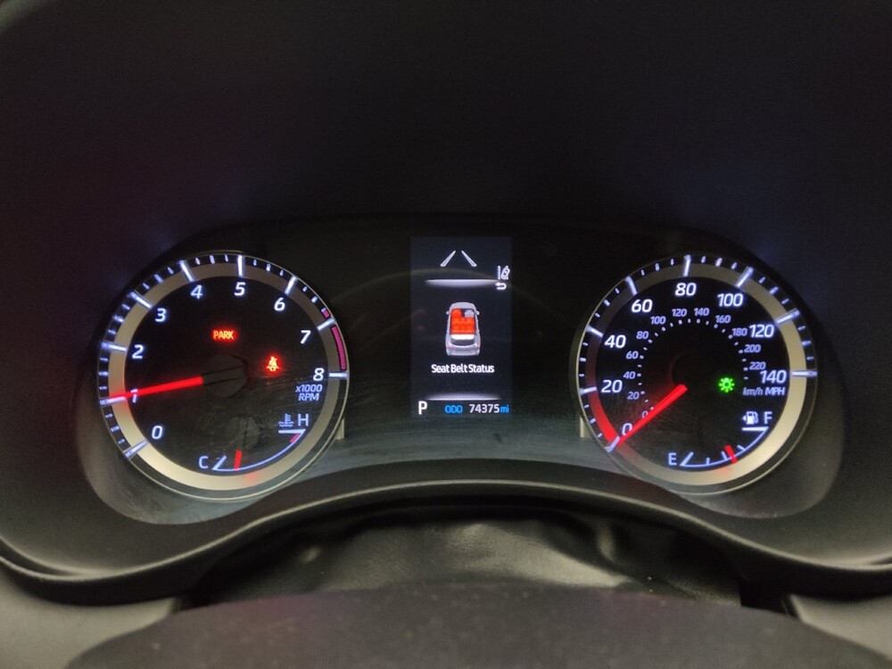 2021 Toyota Highlander in Lakewood, CO 80215 - 18112386 23