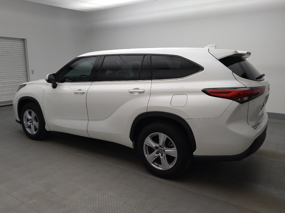 2021 Toyota Highlander in Lakewood, CO 80215 - 18112386 3