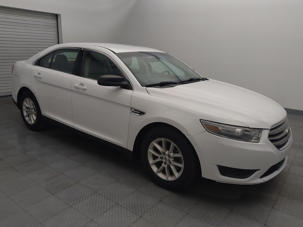 2014 Ford Taurus in Temple, TX 76502 - 18112392 11