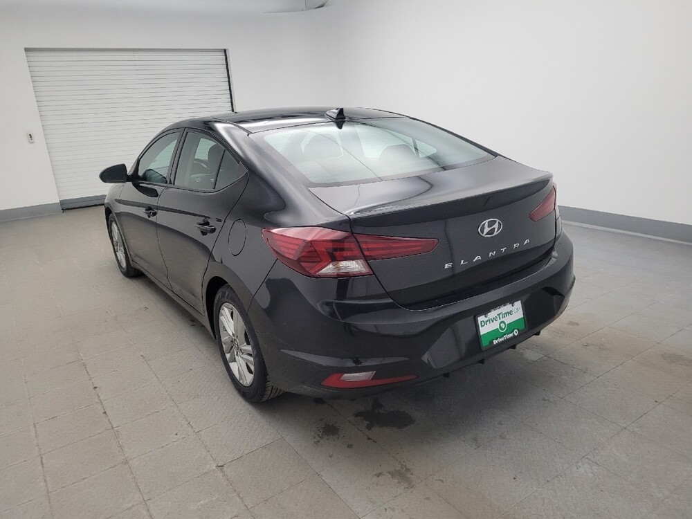 2020 Hyundai Elantra in Maple Heights, OH 44137 - 18112403 5