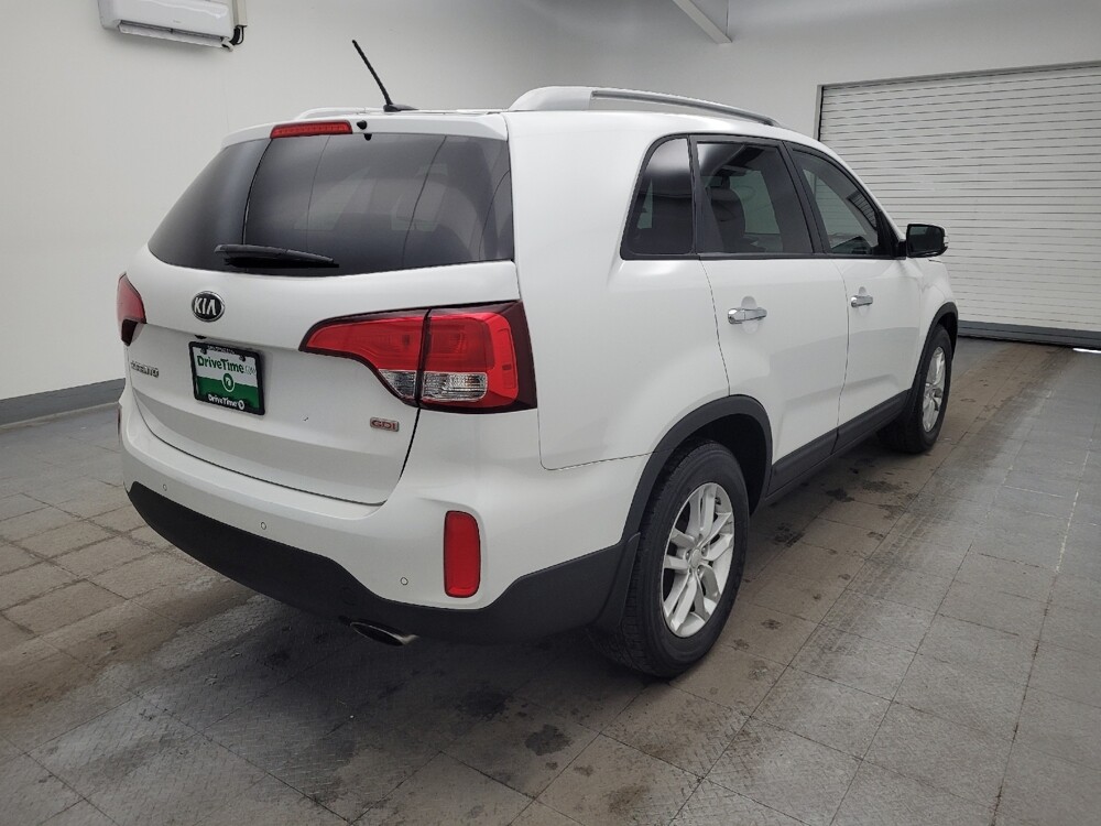 2015 Kia Sorento in Columbus, OH 43228 - 18112404 9