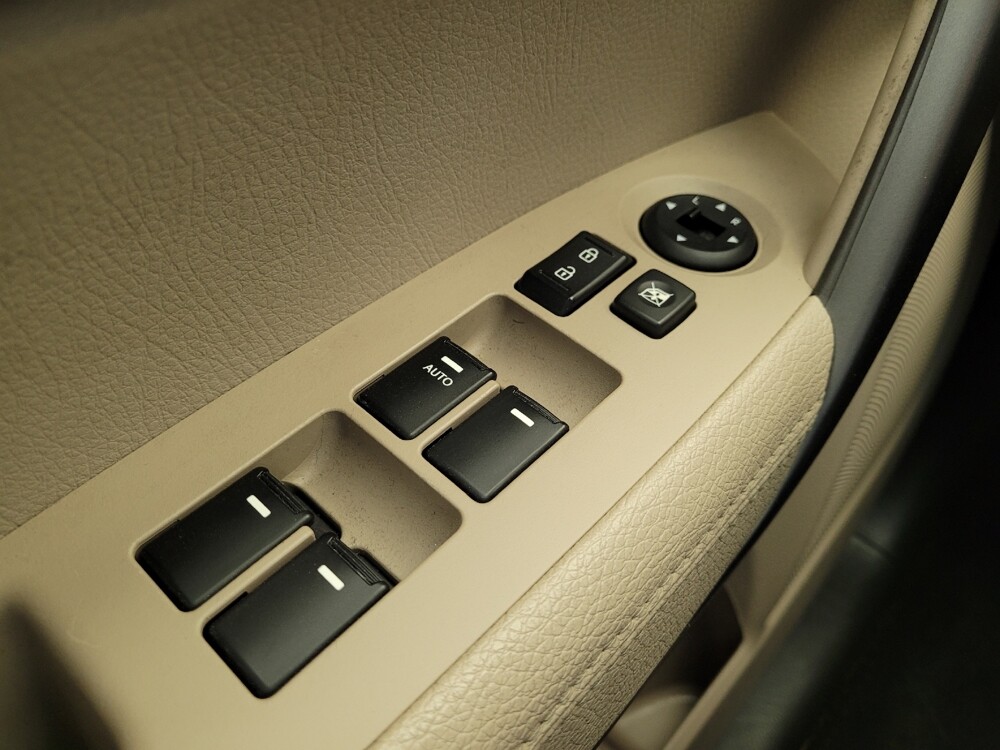 2015 Kia Sorento in Columbus, OH 43228 - 18112404 27