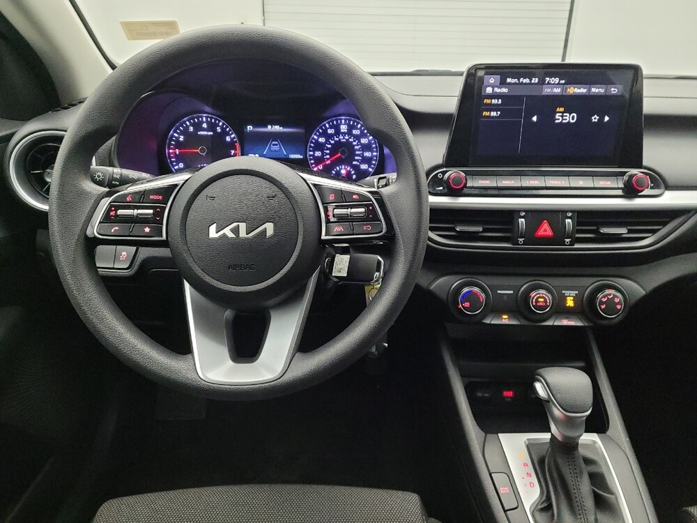 2023 Kia Forte in Maple Heights, OH 44137 - 18112405 22