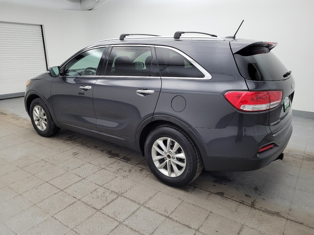 2017 Kia Sorento in Maple Heights, OH 44137 - 18112408 3