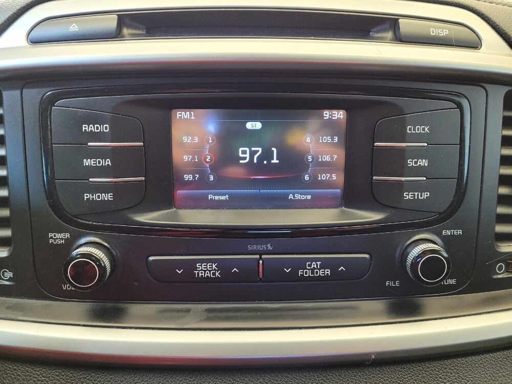 2017 Kia Sorento in Maple Heights, OH 44137 - 18112408 25