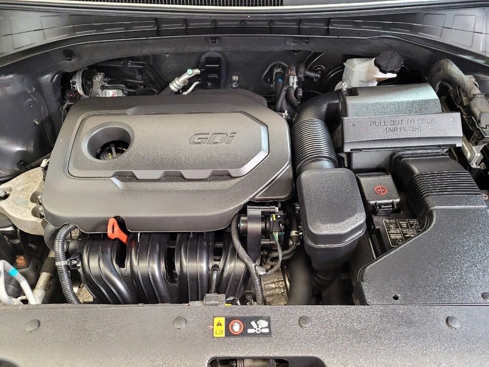 2017 Kia Sorento in Maple Heights, OH 44137 - 18112408 30