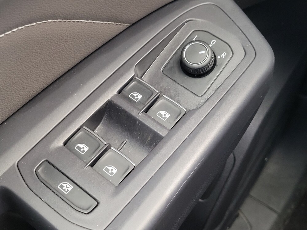 2021 Volkswagen Atlas in Maple Heights, OH 44137 - 18112409 27