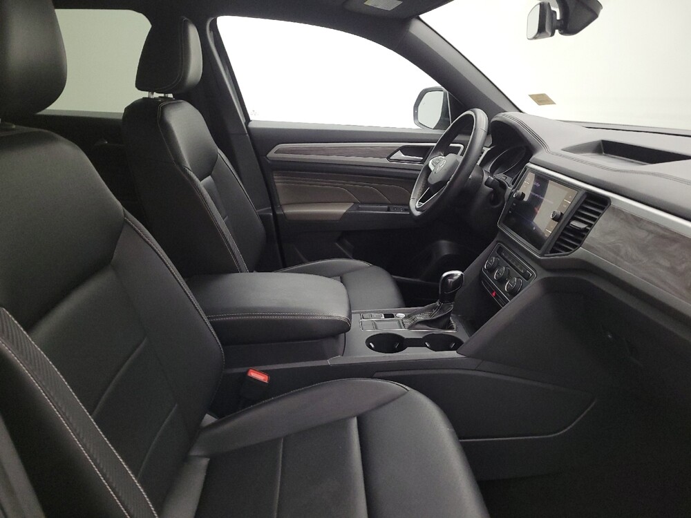 2021 Volkswagen Atlas in Maple Heights, OH 44137 - 18112409 21