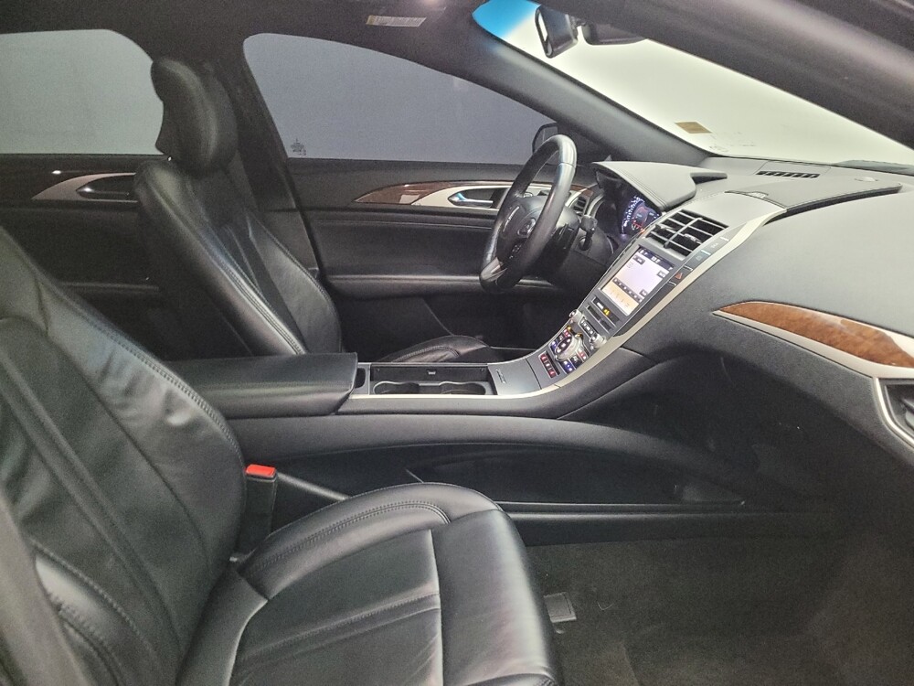 2019 Lincoln MKZ in Maple Heights, OH 44137 - 18112412 21