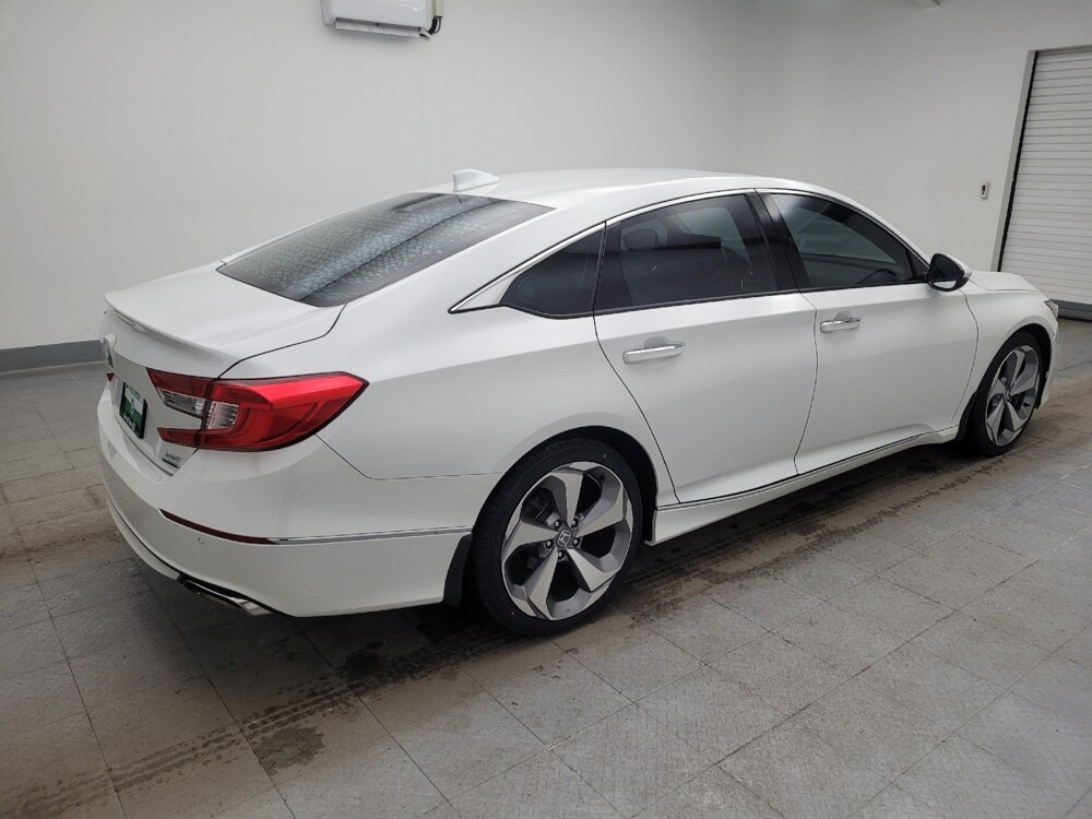 2019 Honda Accord in Maple Heights, OH 44137 - 18112413 10