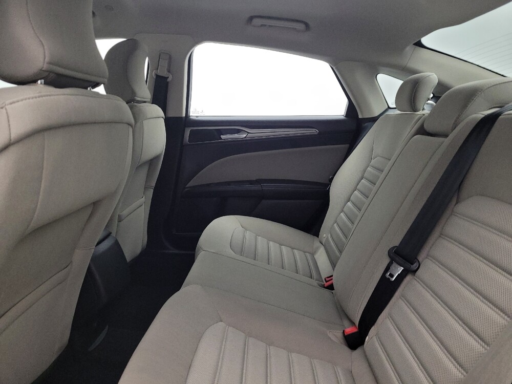 2018 Ford Fusion in Maple Heights, OH 44137 - 18112415 18