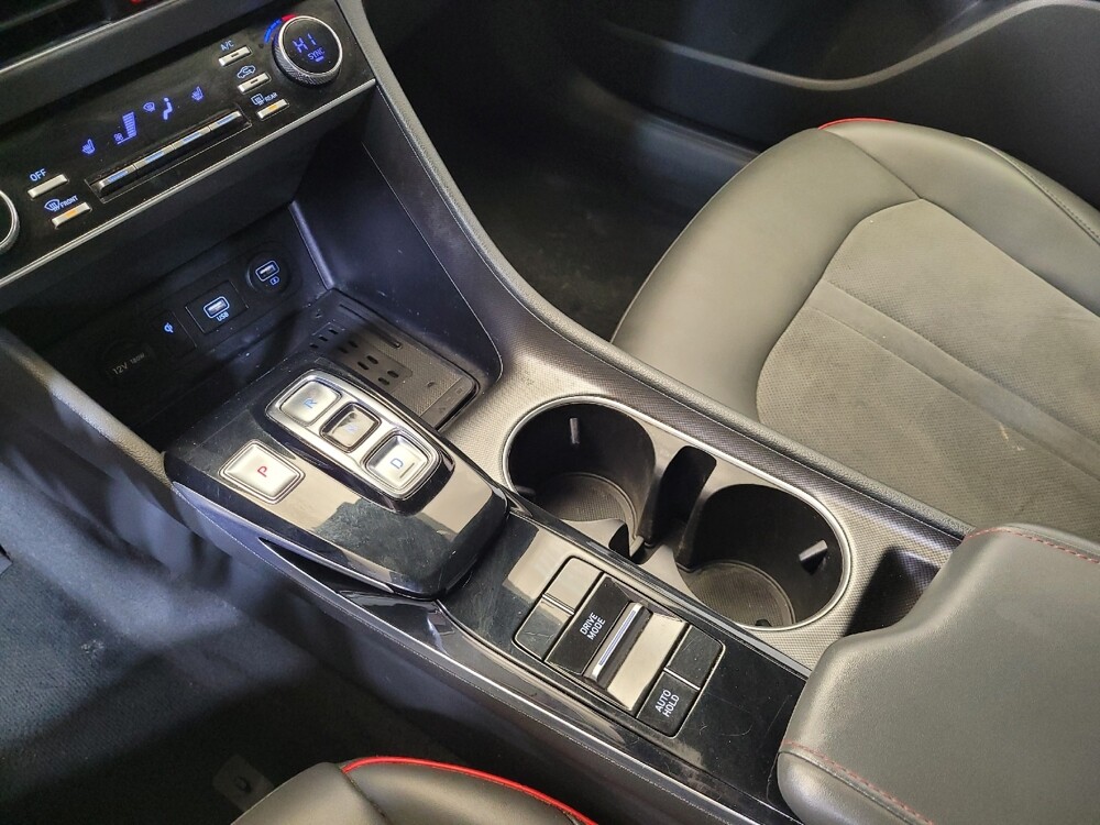 2022 Hyundai Sonata in Columbus, OH 43228 - 18112418 26