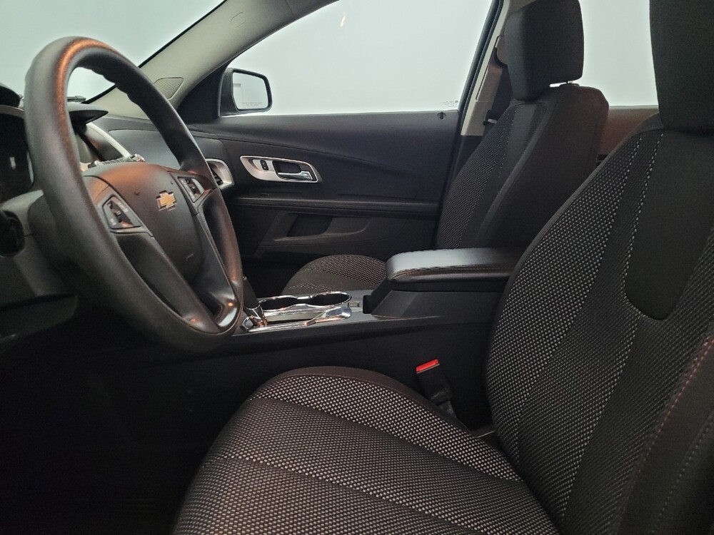 2017 Chevrolet Equinox in Chesapeake, VA 23320 - 18112428 17