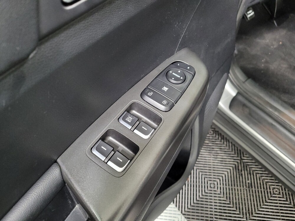 2019 Kia Sportage in Pittsburgh, PA 15236 - 18112430 27