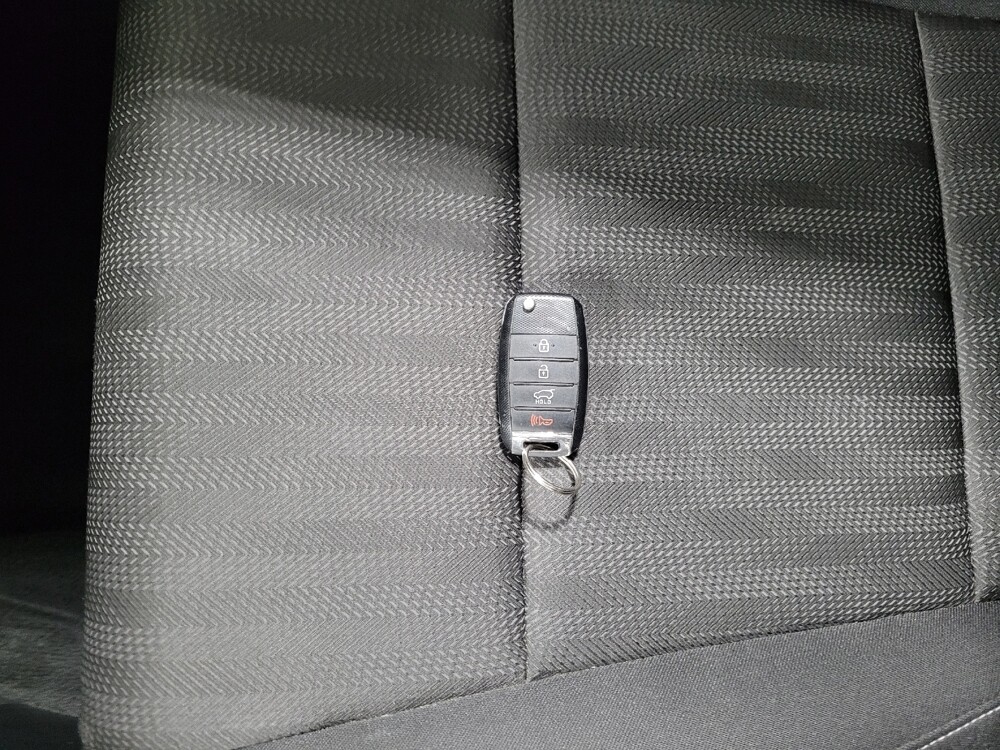 2019 Kia Sportage in Pittsburgh, PA 15236 - 18112430 32