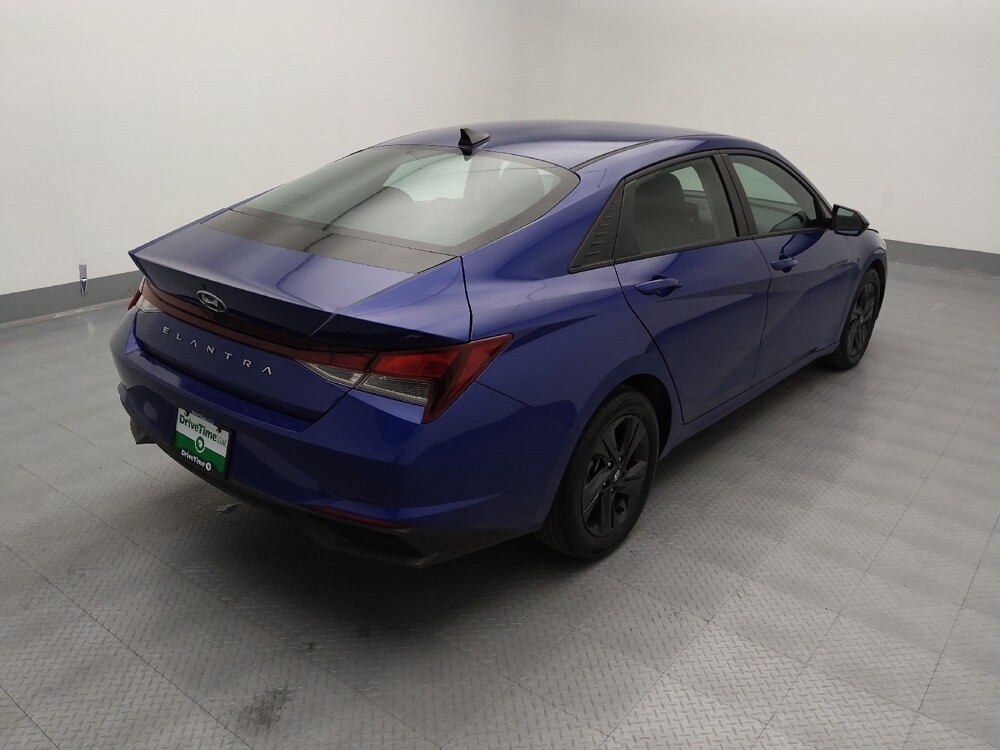 2021 Hyundai Elantra in St. Louis, MO 63136 - 18112431 9