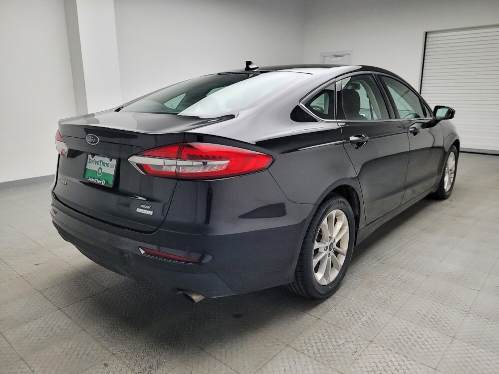 2020 Ford Fusion in St. Louis, MO 63125 - 18112434 9