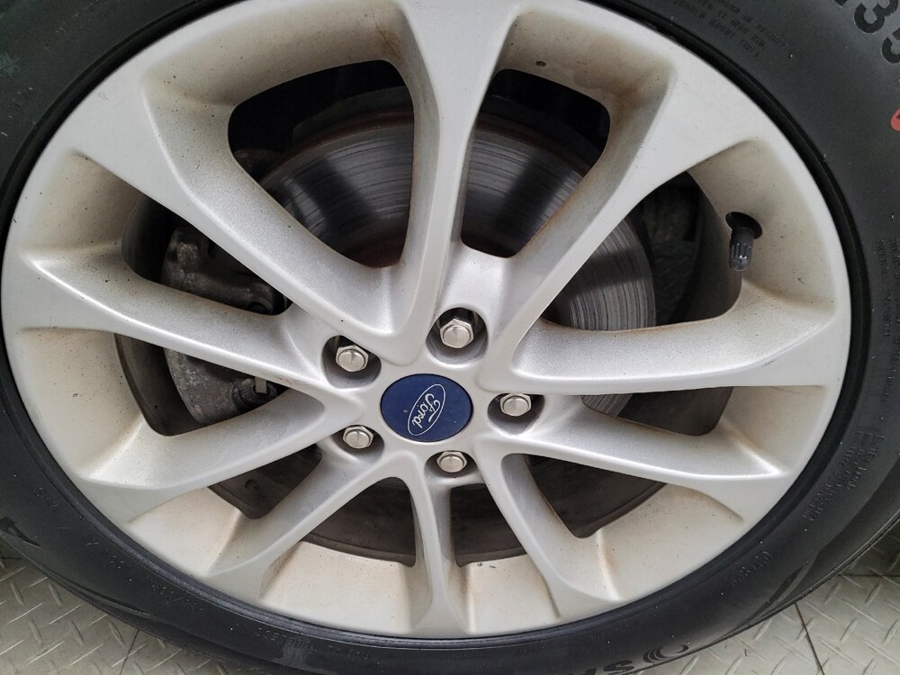 2020 Ford Fusion in St. Louis, MO 63125 - 18112434 31