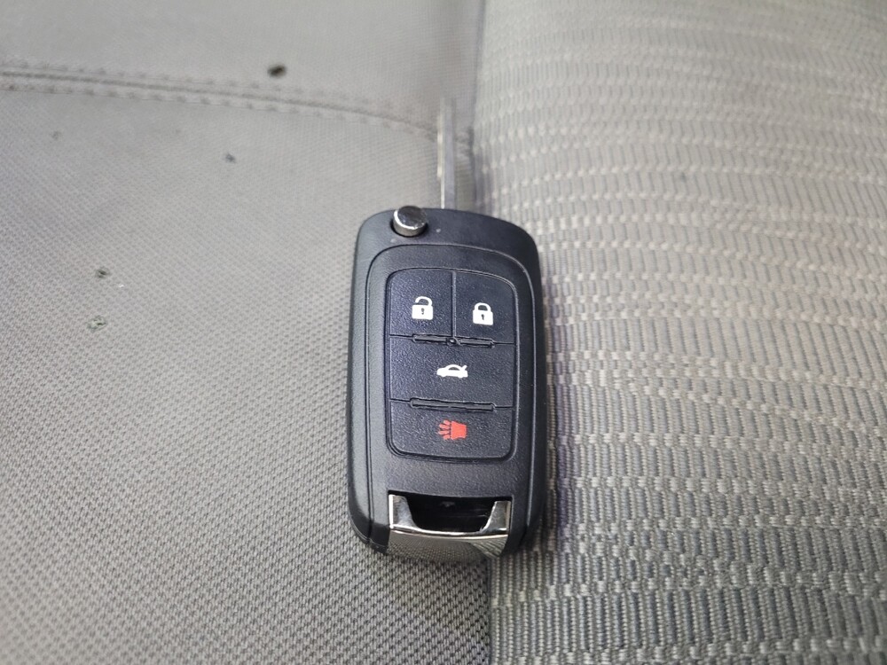 2015 Chevrolet Impala in Eastpointe, MI 48021 - 18112435 32