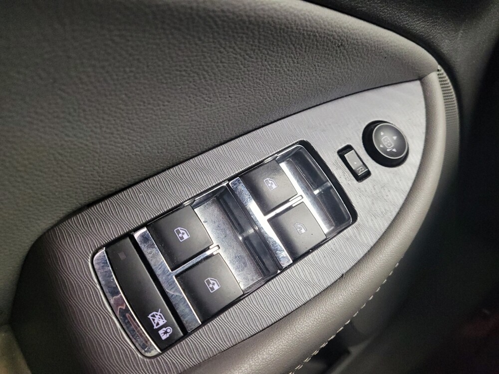 2015 Chevrolet Impala in Eastpointe, MI 48021 - 18112435 27