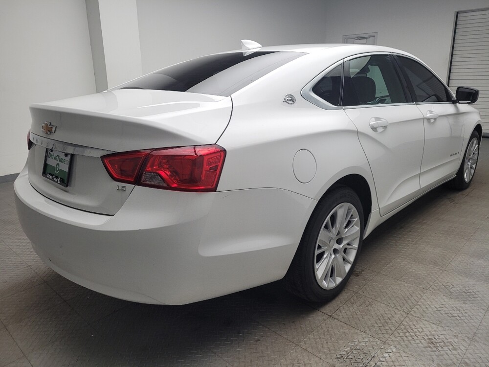 2015 Chevrolet Impala in Eastpointe, MI 48021 - 18112435 10