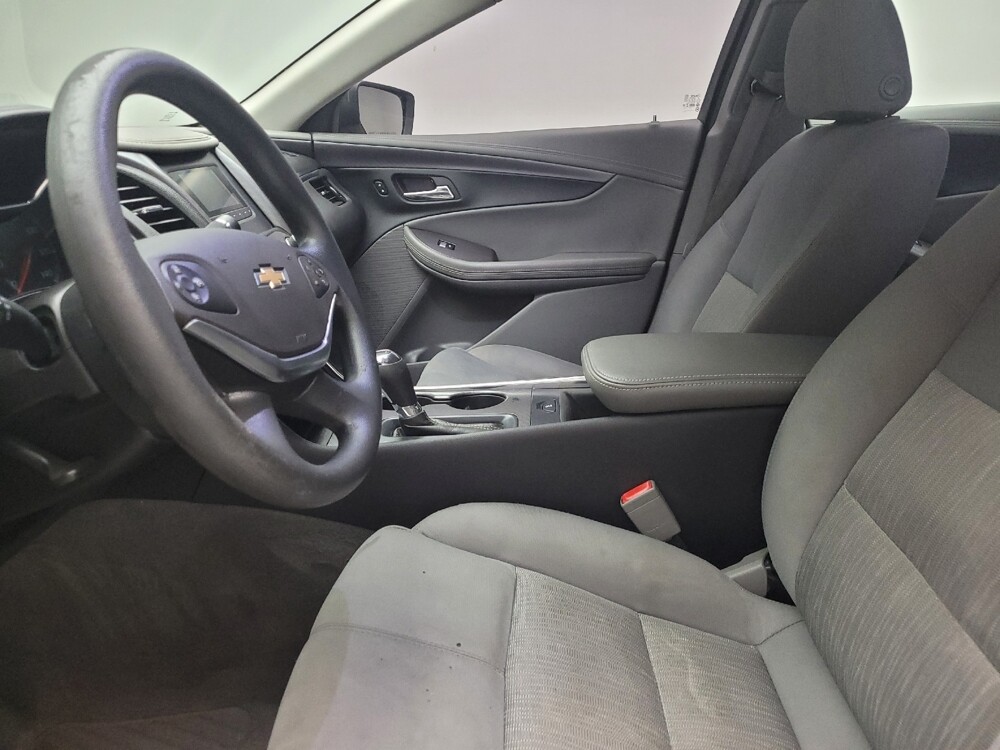 2015 Chevrolet Impala in Eastpointe, MI 48021 - 18112435 17