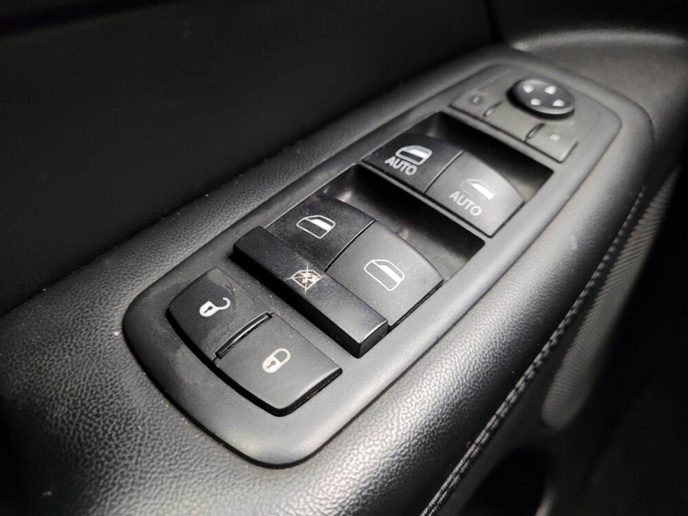 2019 Jeep Grand Cherokee in Eastpointe, MI 48021 - 18112438 27