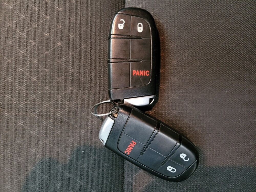 2019 Jeep Grand Cherokee in Eastpointe, MI 48021 - 18112438 32