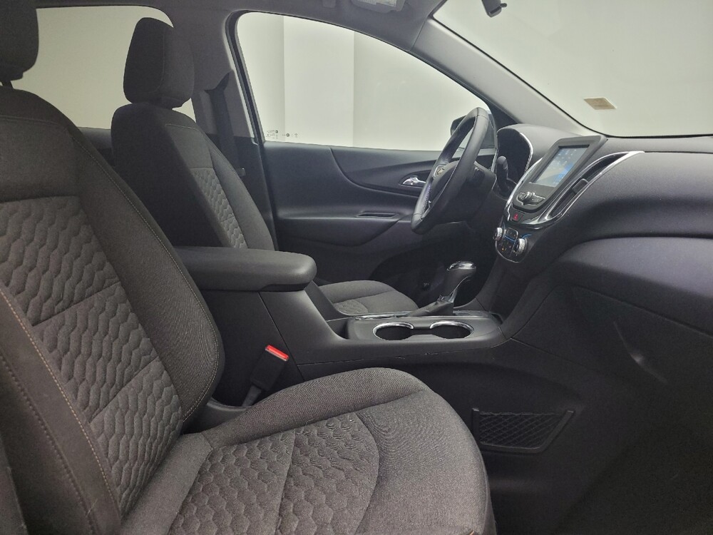 2018 Chevrolet Equinox in Eastpointe, MI 48021 - 18112439 21