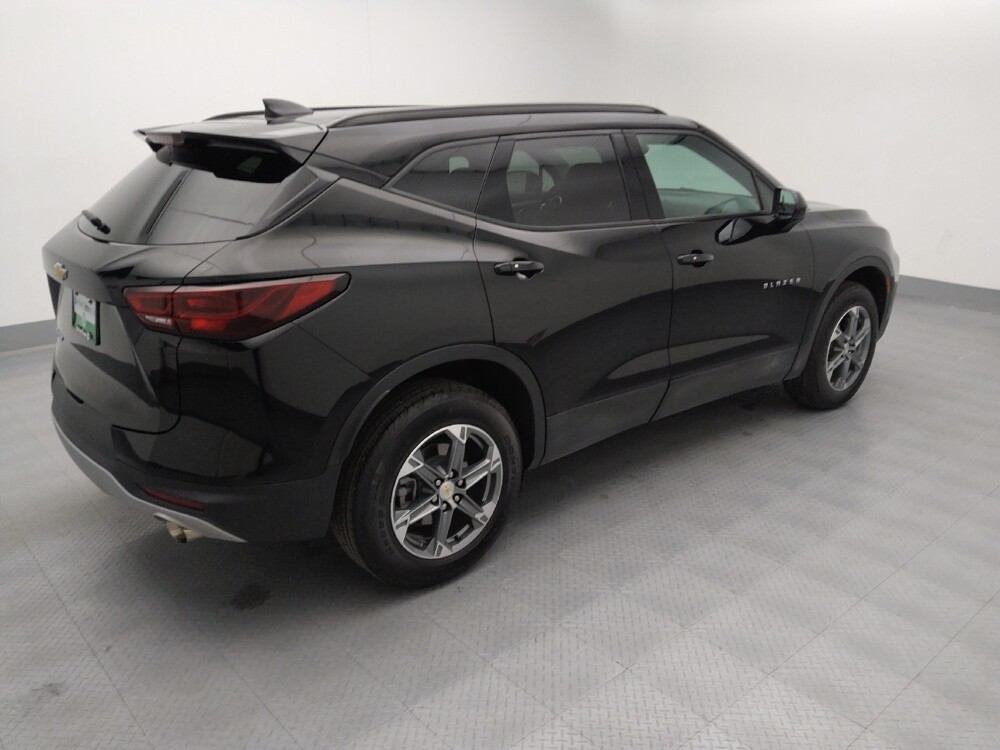 2024 Chevrolet Blazer in Gladstone, MO 64118 - 18112441 10