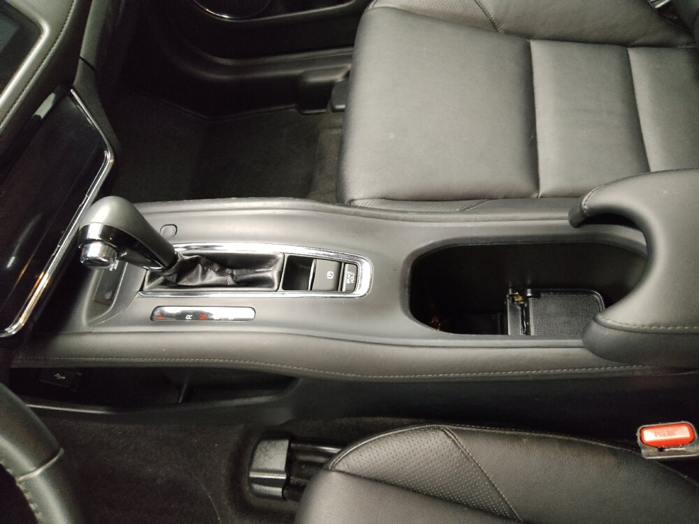 2018 Honda HR-V in Gladstone, MO 64118 - 18112442 26