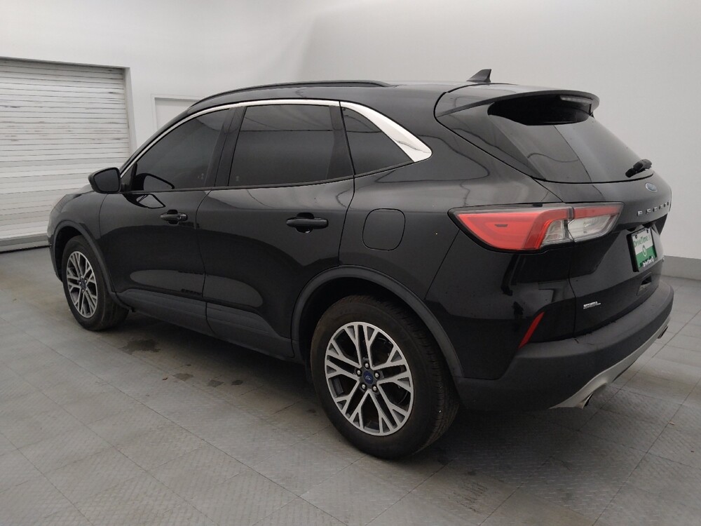 2020 Ford Escape in Fort Myers, FL 33907 - 18112443 2