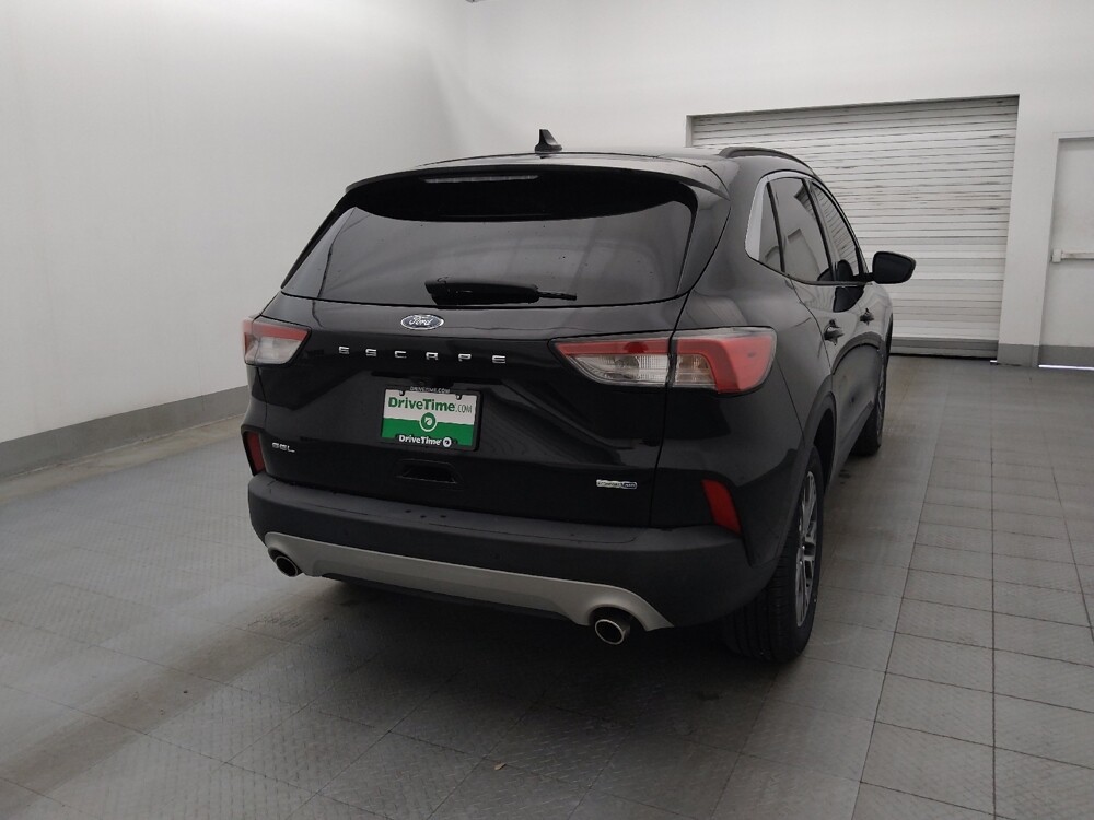 2020 Ford Escape in Fort Myers, FL 33907 - 18112443 6