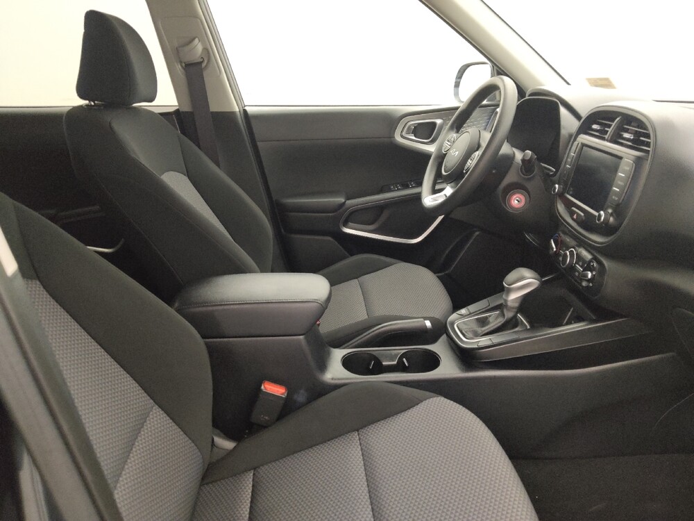 2024 Kia Soul in Fort Myers, FL 33907 - 18112445 21